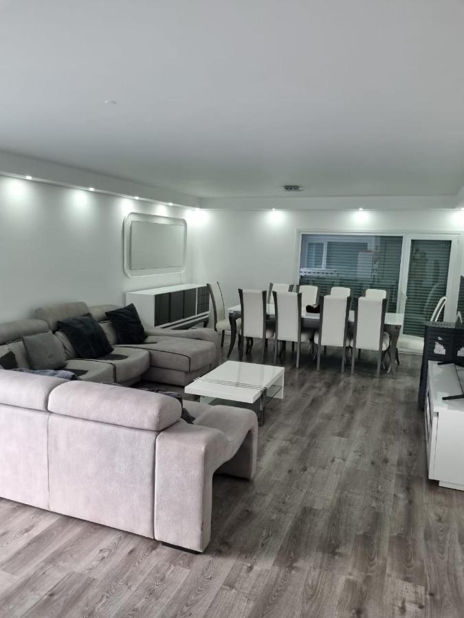 Mikaela Guest House 2 Ramada Екстер'єр фото